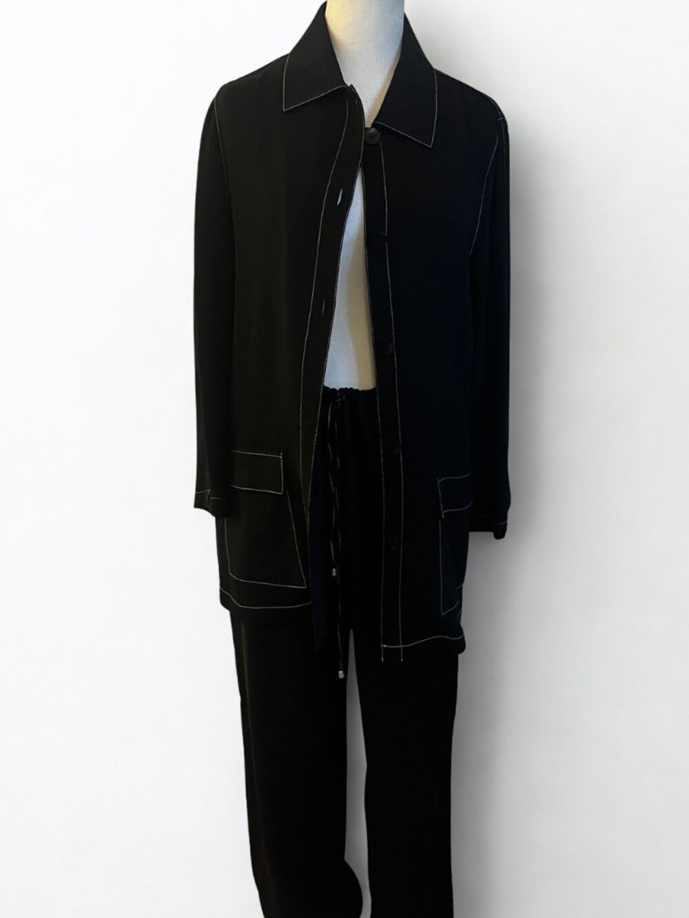 Dana Buchman Black Contrast Stitch Pant Set | Relaxed Travel Career Separates |